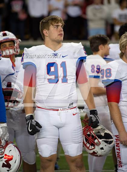 Thumbnail 2 in Mansfield vs. Midway (UIL 6A Regional Semifinal) photogallery.