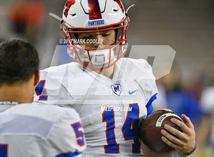 Thumbnail 3 in Mansfield vs. Midway (UIL 6A Regional Semifinal) photogallery.