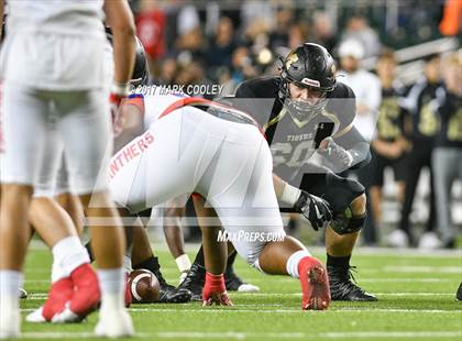 Thumbnail 1 in Mansfield vs. Midway (UIL 6A Regional Semifinal) photogallery.