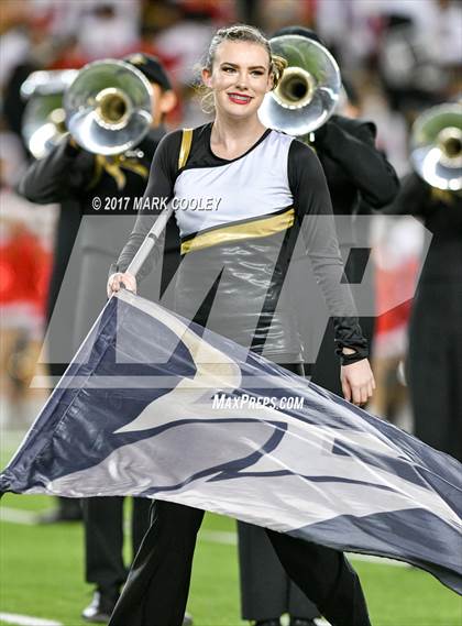 Thumbnail 2 in Mansfield vs. Midway (UIL 6A Regional Semifinal) photogallery.