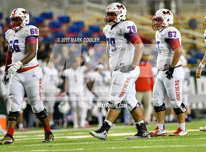 Thumbnail 3 in Mansfield vs. Midway (UIL 6A Regional Semifinal) photogallery.