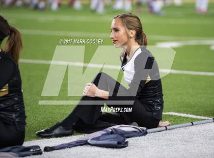 Thumbnail 3 in Mansfield vs. Midway (UIL 6A Regional Semifinal) photogallery.