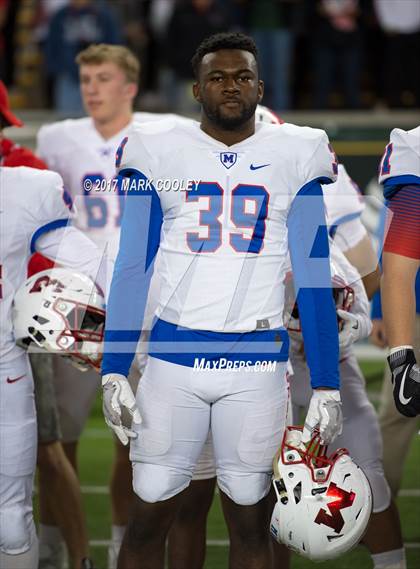 Thumbnail 1 in Mansfield vs. Midway (UIL 6A Regional Semifinal) photogallery.