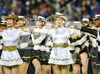 Thumbnail 1 in Mansfield vs. Midway (UIL 6A Regional Semifinal) photogallery.