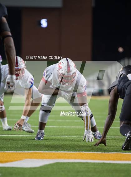 Thumbnail 1 in Mansfield vs. Midway (UIL 6A Regional Semifinal) photogallery.
