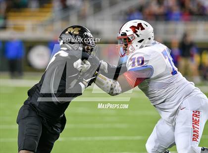 Thumbnail 3 in Mansfield vs. Midway (UIL 6A Regional Semifinal) photogallery.