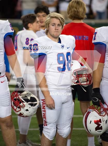 Thumbnail 3 in Mansfield vs. Midway (UIL 6A Regional Semifinal) photogallery.