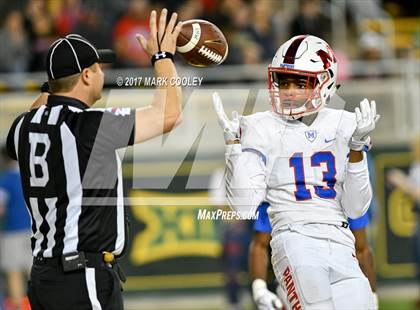 Thumbnail 3 in Mansfield vs. Midway (UIL 6A Regional Semifinal) photogallery.