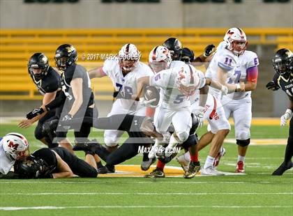 Thumbnail 3 in Mansfield vs. Midway (UIL 6A Regional Semifinal) photogallery.