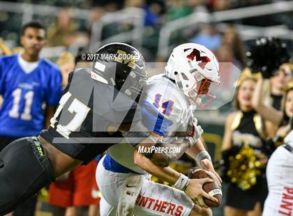 Thumbnail 1 in Mansfield vs. Midway (UIL 6A Regional Semifinal) photogallery.