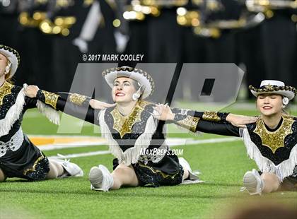Thumbnail 3 in Mansfield vs. Midway (UIL 6A Regional Semifinal) photogallery.