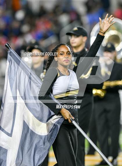 Thumbnail 3 in Mansfield vs. Midway (UIL 6A Regional Semifinal) photogallery.