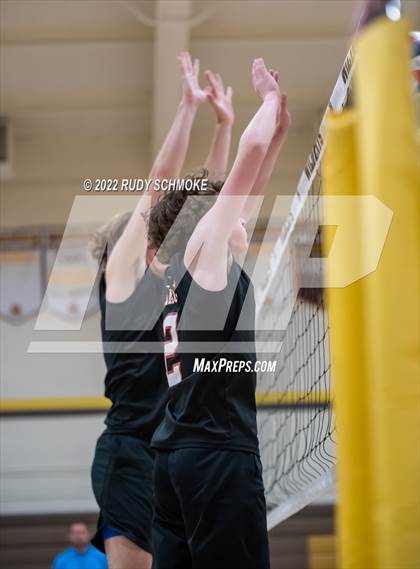 Thumbnail 2 in El Camino vs. Santa Fe Christian (CIF SDS Division II Playoffs) photogallery.