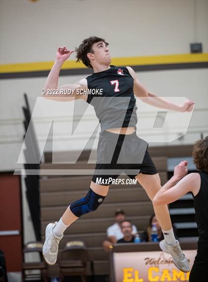 Thumbnail 2 in El Camino vs. Santa Fe Christian (CIF SDS Division II Playoffs) photogallery.