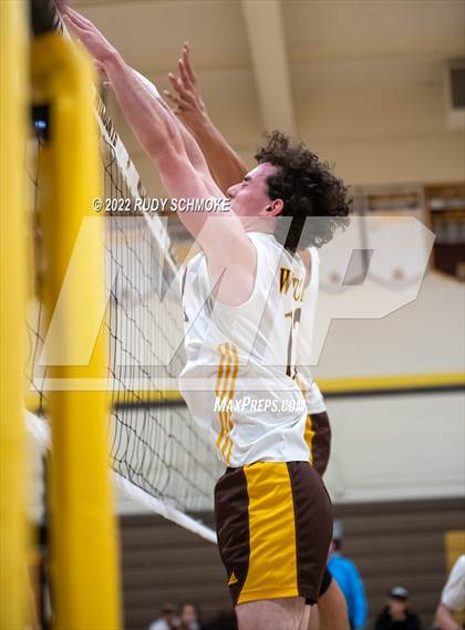 Thumbnail 1 in El Camino vs. Santa Fe Christian (CIF SDS Division II Playoffs) photogallery.