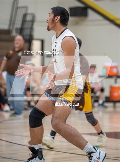 Thumbnail 2 in El Camino vs. Santa Fe Christian (CIF SDS Division II Playoffs) photogallery.