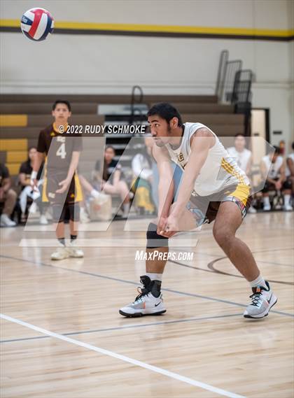 Thumbnail 2 in El Camino vs. Santa Fe Christian (CIF SDS Division II Playoffs) photogallery.