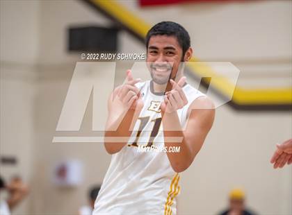 Thumbnail 2 in El Camino vs. Santa Fe Christian (CIF SDS Division II Playoffs) photogallery.