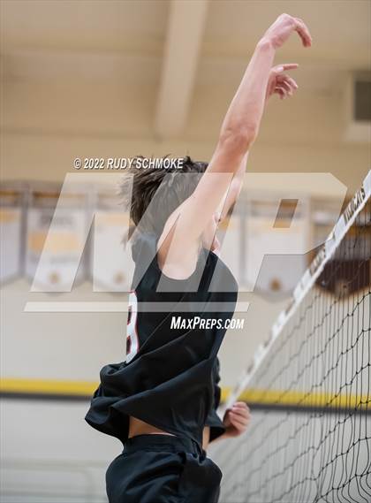 Thumbnail 2 in El Camino vs. Santa Fe Christian (CIF SDS Division II Playoffs) photogallery.
