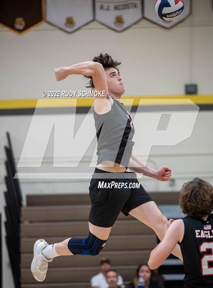 Thumbnail 2 in El Camino vs. Santa Fe Christian (CIF SDS Division II Playoffs) photogallery.