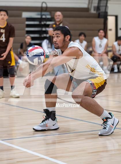 Thumbnail 1 in El Camino vs. Santa Fe Christian (CIF SDS Division II Playoffs) photogallery.