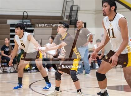 Thumbnail 2 in El Camino vs. Santa Fe Christian (CIF SDS Division II Playoffs) photogallery.