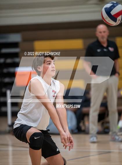 Thumbnail 2 in El Camino vs. Santa Fe Christian (CIF SDS Division II Playoffs) photogallery.