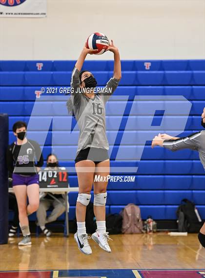 Thumbnail 3 in El Cerrito vs. West County (Tamalpais Tournament) photogallery.