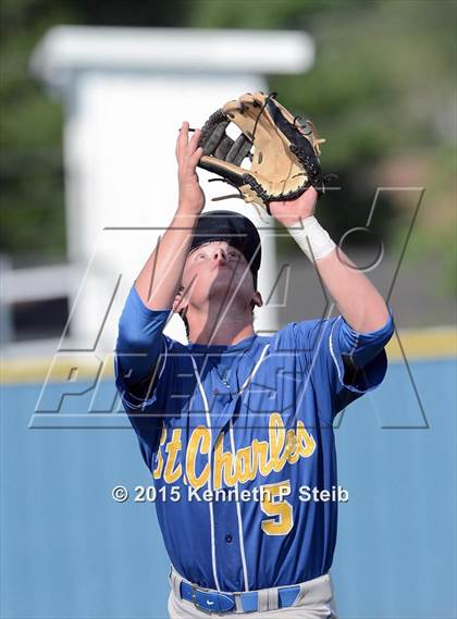 Thumbnail 3 in Notre Dame vs St. Charles  Catholic (LHSAA 3A 2nd Round Playoff) photogallery.
