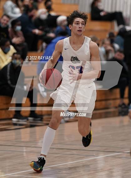 Thumbnail 3 in Folsom vs. Sacramento (Simply Basketball Showcase) photogallery.
