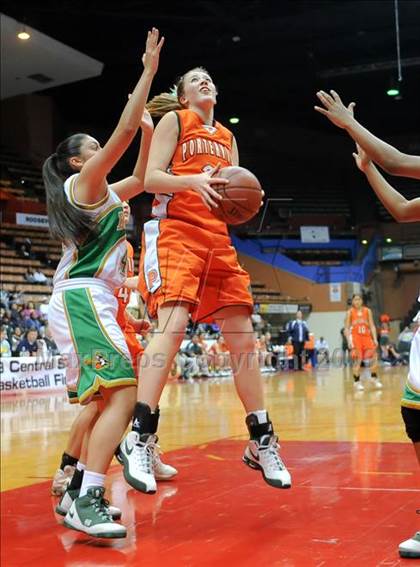Thumbnail 2 in Porterville vs. Roosevelt (CIF CS D3 Final) photogallery.