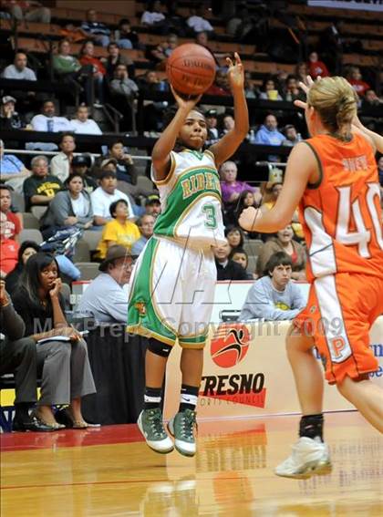 Thumbnail 2 in Porterville vs. Roosevelt (CIF CS D3 Final) photogallery.