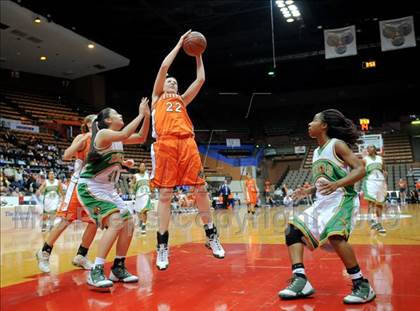 Thumbnail 3 in Porterville vs. Roosevelt (CIF CS D3 Final) photogallery.