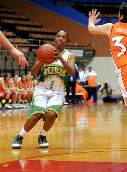 Thumbnail 1 in Porterville vs. Roosevelt (CIF CS D3 Final) photogallery.