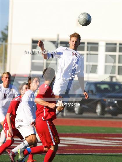 Thumbnail 2 in Cathedral Catholic vs. Point Loma (CIF SDS Open Division Quarterfinal) photogallery.