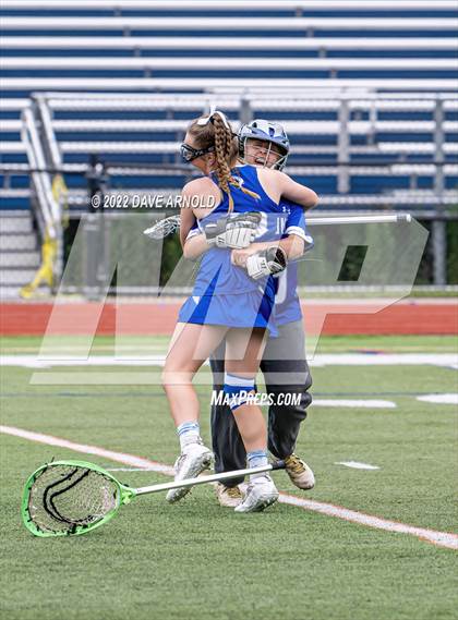 Thumbnail 2 in Kennebunk vs. Yarmouth (MPA Class A State Final) photogallery.
