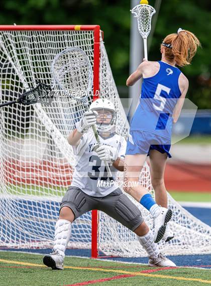Thumbnail 1 in Kennebunk vs. Yarmouth (MPA Class A State Final) photogallery.