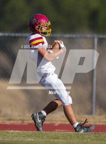 Thumbnail 2 in Brush @ Elizabeth (CHSAA 2A Quarterfinal) photogallery.