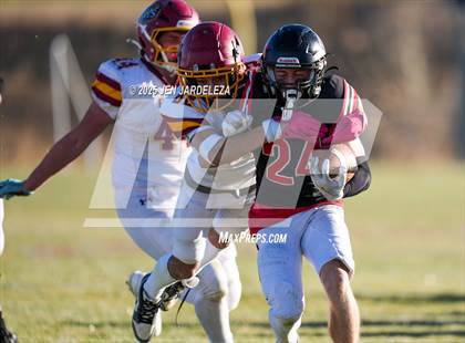 Thumbnail 1 in Brush @ Elizabeth (CHSAA 2A Quarterfinal) photogallery.