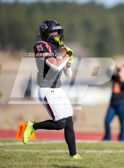 Thumbnail 1 in Brush @ Elizabeth (CHSAA 2A Quarterfinal) photogallery.