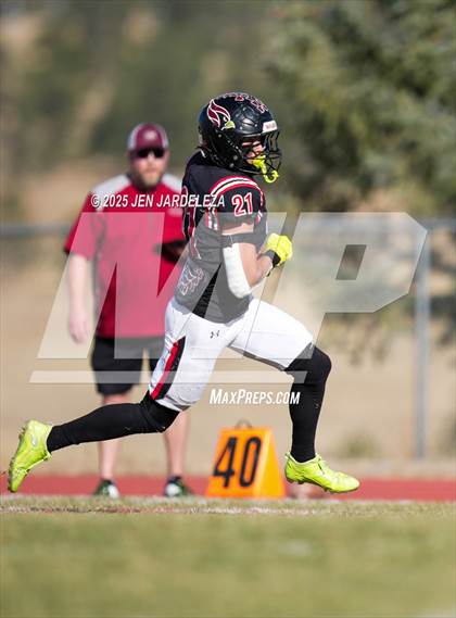 Thumbnail 3 in Brush @ Elizabeth (CHSAA 2A Quarterfinal) photogallery.