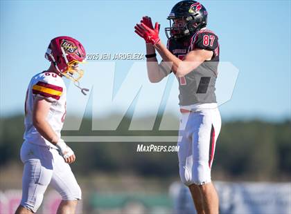 Thumbnail 3 in Brush @ Elizabeth (CHSAA 2A Quarterfinal) photogallery.