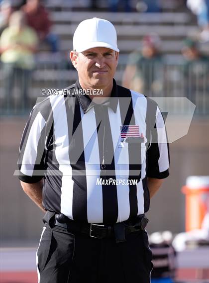 Thumbnail 1 in Brush @ Elizabeth (CHSAA 2A Quarterfinal) photogallery.