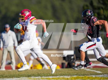 Thumbnail 2 in Brush @ Elizabeth (CHSAA 2A Quarterfinal) photogallery.