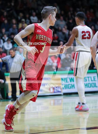 Thumbnail 1 in Westview vs Center Grove photogallery.