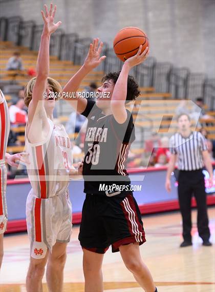 Thumbnail 3 in JSerra Catholic @ Mater Dei photogallery.