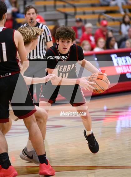 Thumbnail 1 in JSerra Catholic @ Mater Dei photogallery.