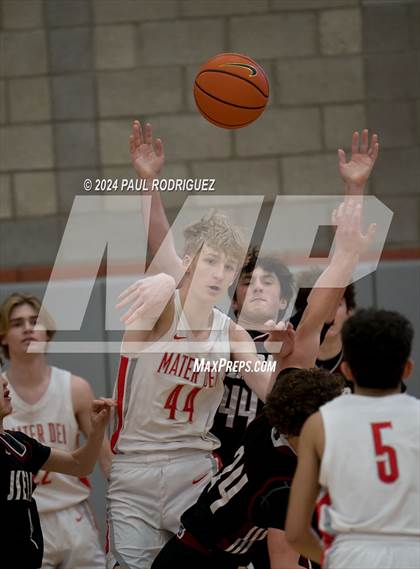 Thumbnail 3 in JSerra Catholic @ Mater Dei photogallery.