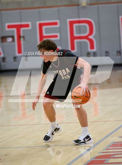Thumbnail 2 in JSerra Catholic @ Mater Dei photogallery.