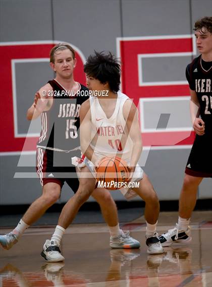 Thumbnail 3 in JSerra Catholic @ Mater Dei photogallery.